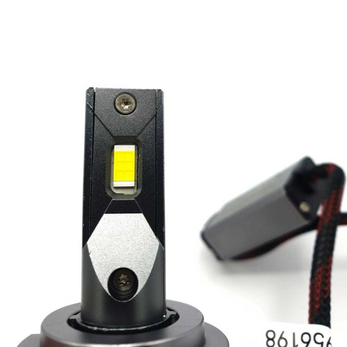 هدلایت PRO E8